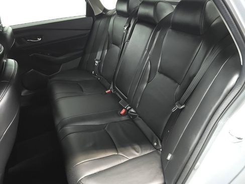 Used 2025 Honda Accord Touring image 32