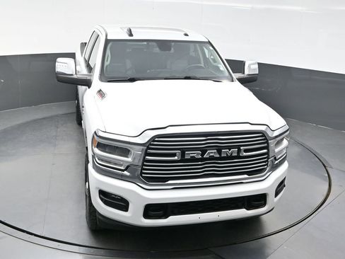 Used 2023 RAM 2500 Laramie AWD/4WD image 30