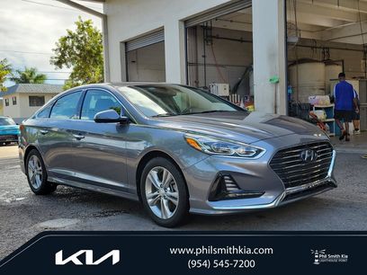 Used 2018 Hyundai Sonata Limited w/ Limited Ultimate Package 03