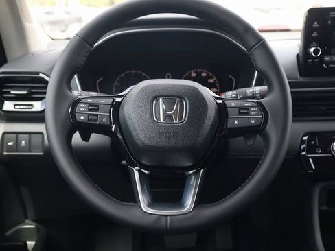 New 2025 Honda Pilot EX-L image 14