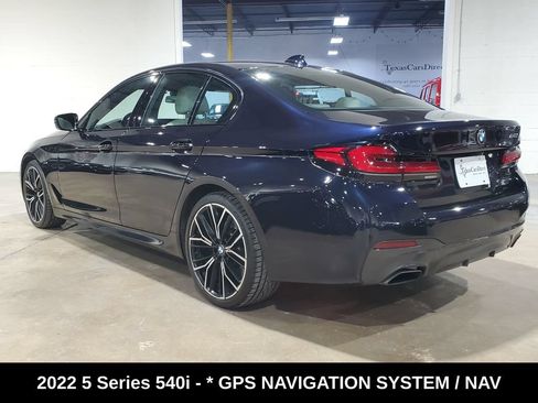 Used 2022 BMW 540i w/ M Sport Package RWD image 12