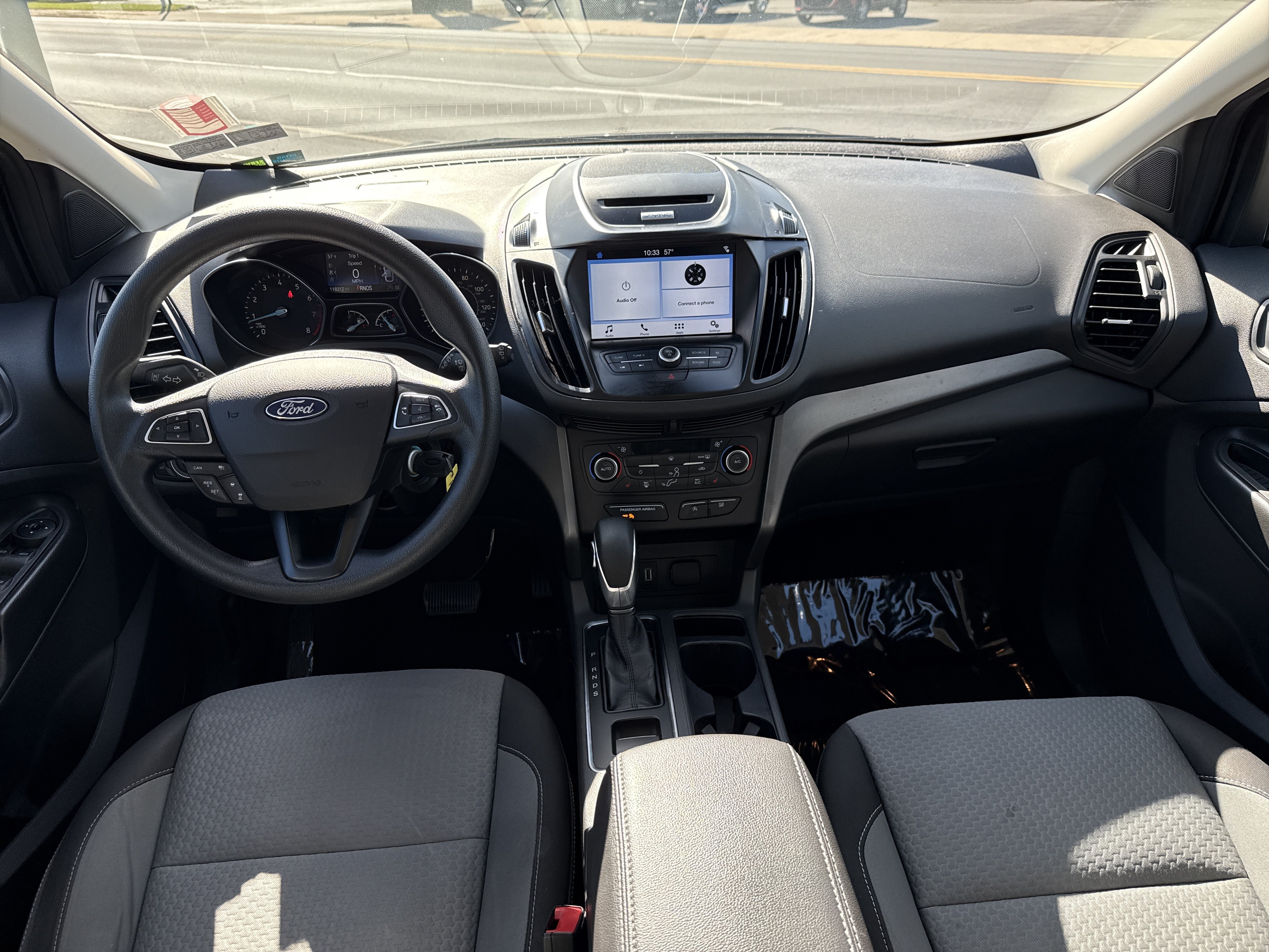 Used 2018 Ford Escape SE w/ Ford Safe & Smart Package AWD/4WD image 14