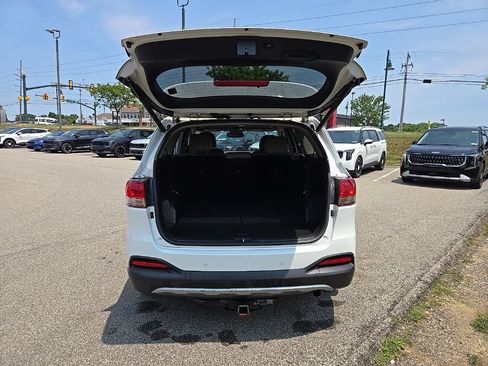 Used 2018 Kia Sorento EX AWD/4WD image 32