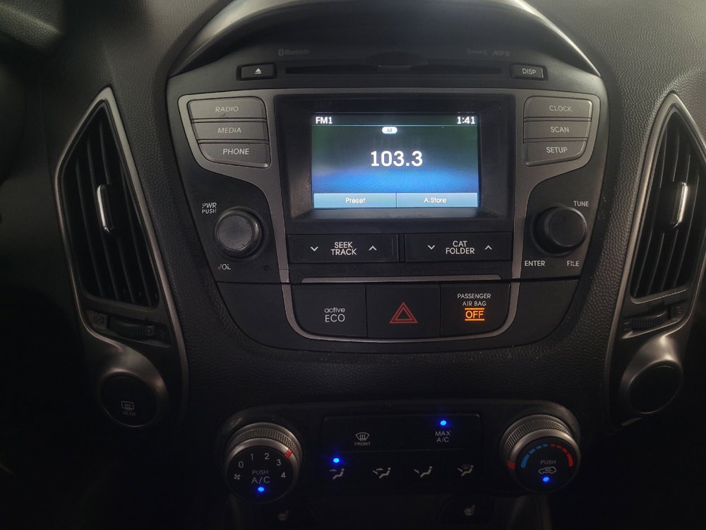 Used 2015 Hyundai Tucson SE FWD image 25