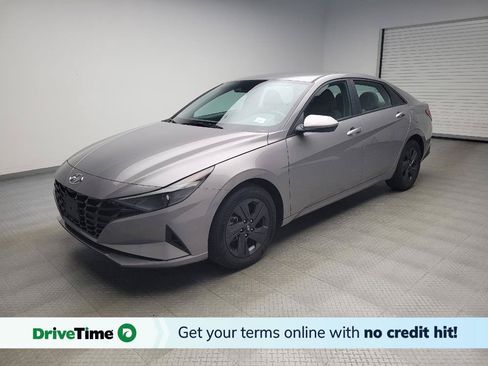 Used 2023 Hyundai Elantra SEL FWD image 1