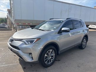 Used 2017 Toyota RAV4 XLE video 1
