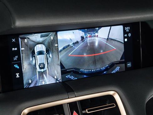 Used 2025 Porsche Taycan 4S image 28