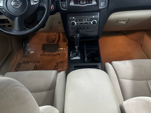 Used 2012 Nissan Maxima 3.5 S FWD image 19