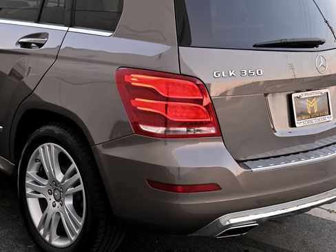 Used 2014 Mercedes-Benz GLK 350 2WD image 28
