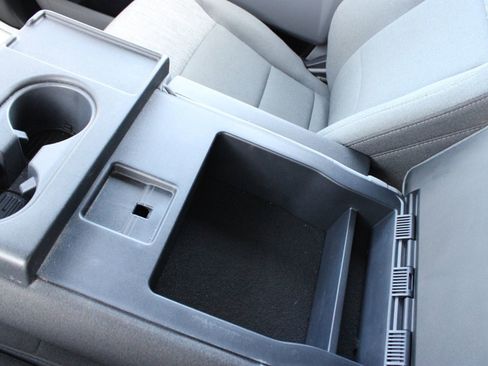 Used 2023 Ford F150 XLT image 41