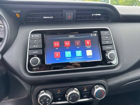 Used 2025 Nissan Kicks Play S FWD image 18