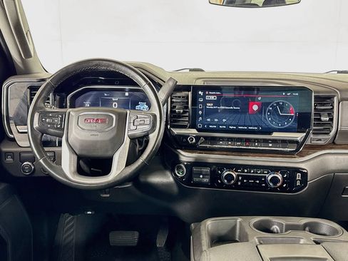 Used 2023 GMC Sierra 1500 Elevation RWD image 13