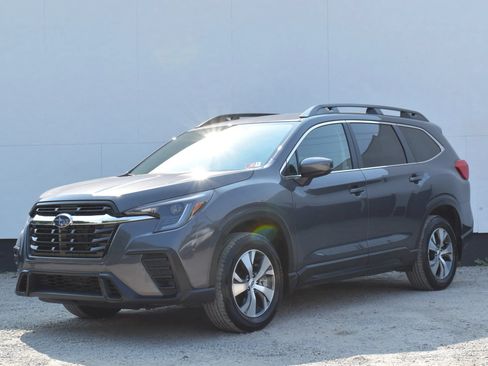 Used 2025 Subaru Ascent Premium AWD/4WD image 8