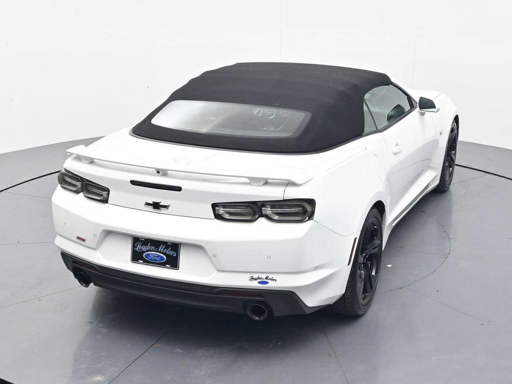 Used 2020 Chevrolet Camaro SS RWD image 33