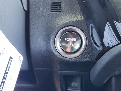 New 2025 Lexus ES 300h w/ Premium Package image 15