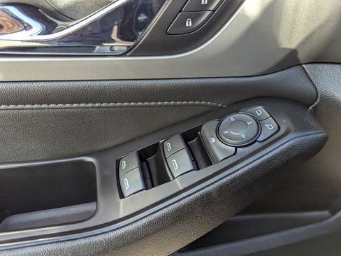 Certified 2023 Chevrolet Traverse LT image 29