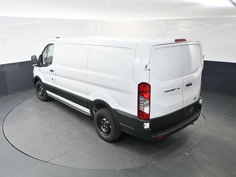 New 2026 Ford Transit 150 Low Roof RWD image 19
