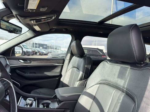 New 2026 Jeep Grand Cherokee L Limited image 26