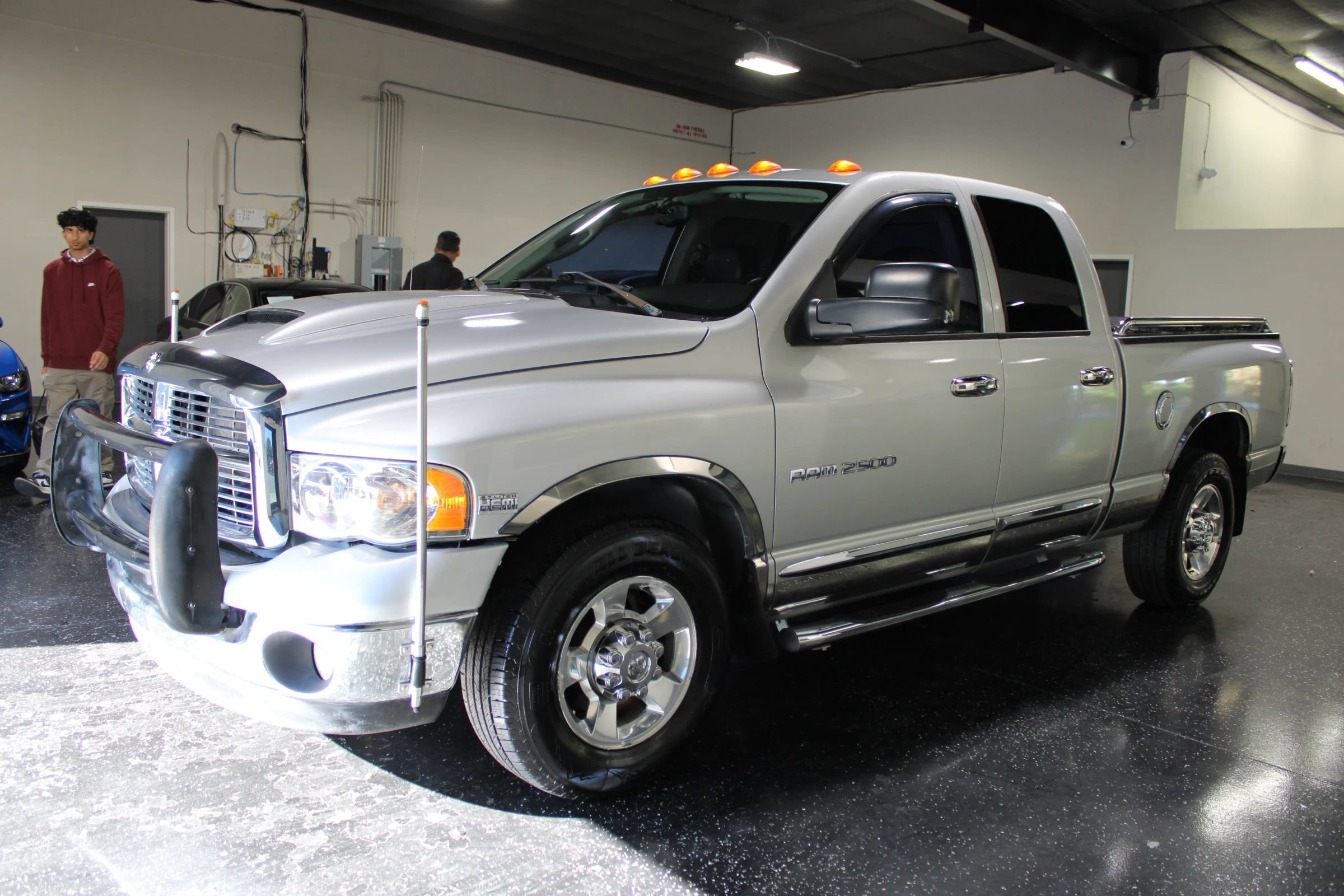 Used 2005 Dodge Ram 2500 Truck SLT RWD image 8