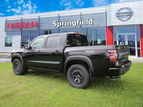 New 2025 Nissan Frontier PRO-4X image 4
