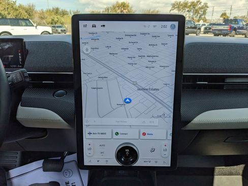 Used 2024 Ford Mustang Mach-E Premium image 27