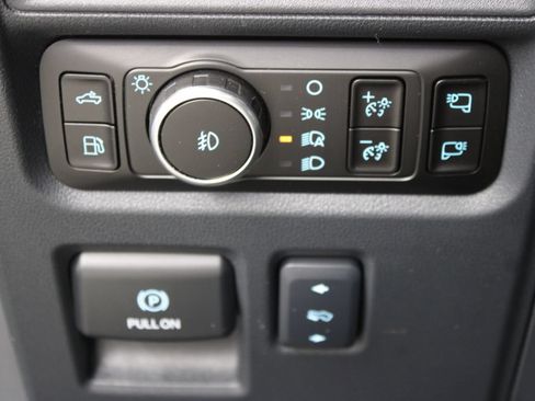 Used 2025 Ford F150 Lariat AWD/4WD image 63