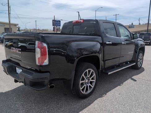 Used 2021 GMC Canyon Denali AWD/4WD image 6