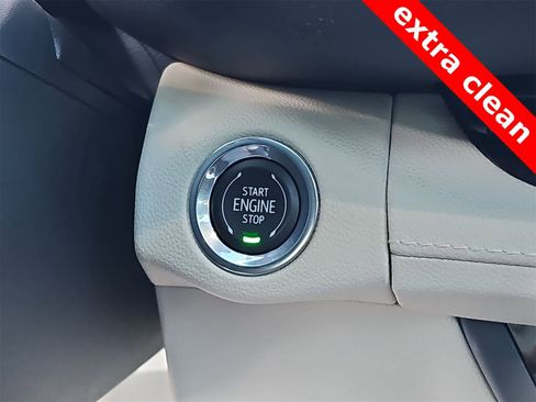 Used 2023 Buick Envision Avenir image 24