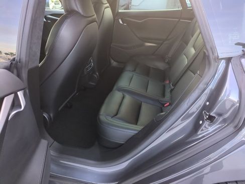 Used 2020 Tesla Model S Long Range image 21