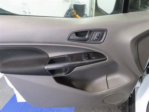Used 2022 Ford Transit Connect XL image 15