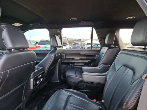 Used 2021 Ford Expedition Limited w/ Cargo Package RWD image 16