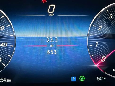 Certified 2025 Mercedes-Benz GLE 350 4MATIC image 33