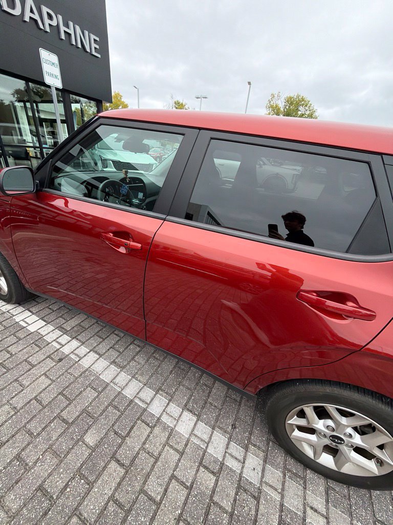Used 2025 Kia Soul S FWD image 18