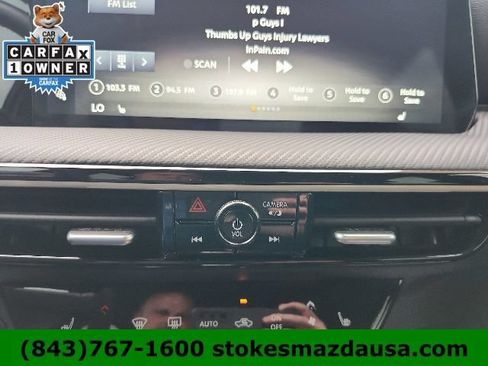Used 2025 Nissan Kicks SR w/ SR Premium Package FWD image 34