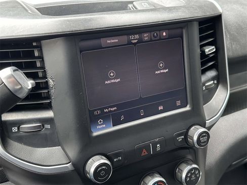 Used 2022 RAM 2500 Big Horn image 28