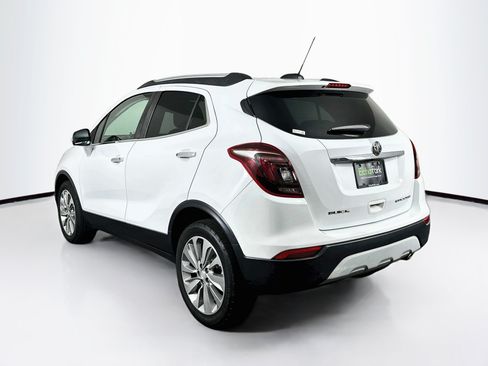 Used 2018 Buick Encore FWD image 5