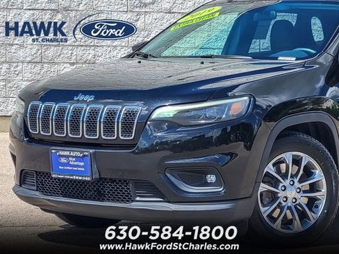 Used 2019 Jeep Cherokee Latitude Plus w/ Cold Weather Group FWD image 2