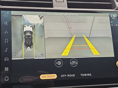 Used 2025 Land Rover Discovery Dynamic SE image 23