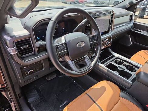 Used 2024 Ford F350 Platinum w/ FX4 Off-Road Package AWD/4WD image 11