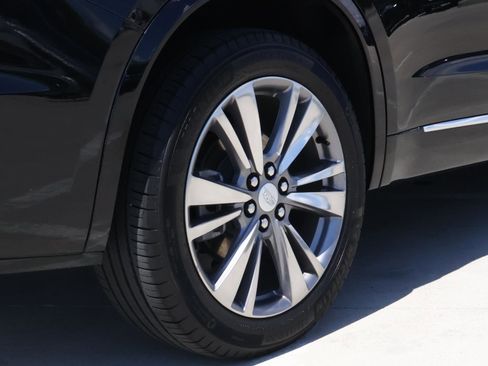 Certified 2024 Cadillac XT6 Premium Luxury image 12