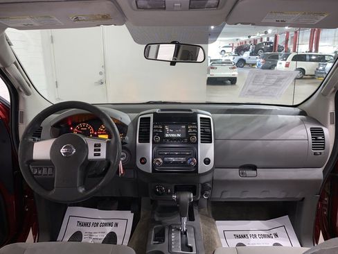Used 2013 Nissan Xterra S image 14