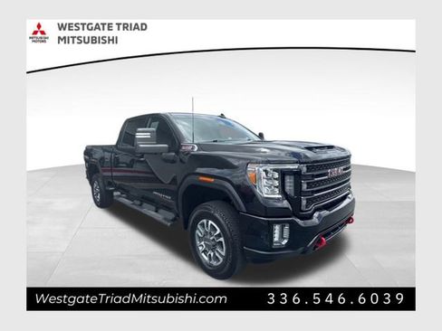 Used 2021 GMC Sierra 2500 AT4 image 1