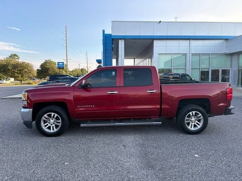 Used 2018 Chevrolet Silverado 1500 LT w/ All Star Edition RWD image 8
