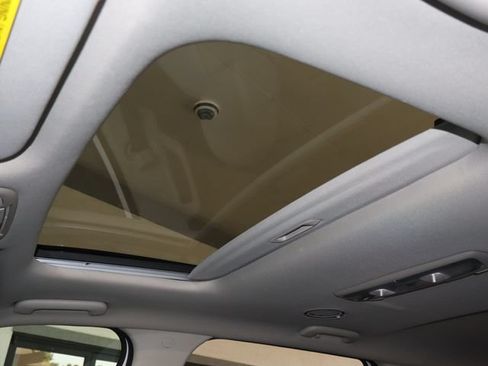Used 2024 Kia Telluride S w/ S Sunroof Package FWD image 30