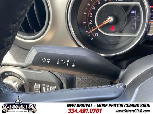 Used 2021 Jeep Wrangler Unlimited Sport AWD/4WD image 31