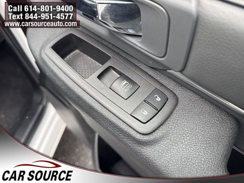 Used 2023 RAM 1500 Classic SLT image 26