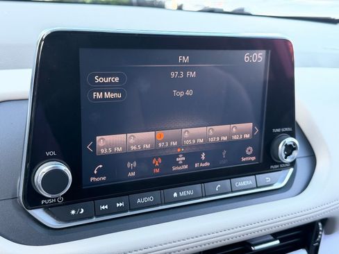 Used 2021 Nissan Rogue SV FWD image 23