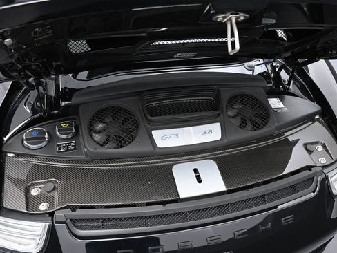 Certified 2015 Porsche 911 GT3 RWD image 29