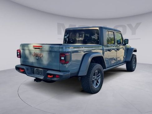 Used 2025 Jeep Gladiator Mojave w/ Convenience Group AWD/4WD image 5