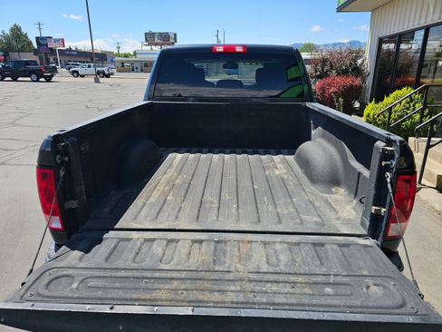 Used 2015 RAM 1500 Tradesman w/ Popular Equipment Group AWD/4WD image 8